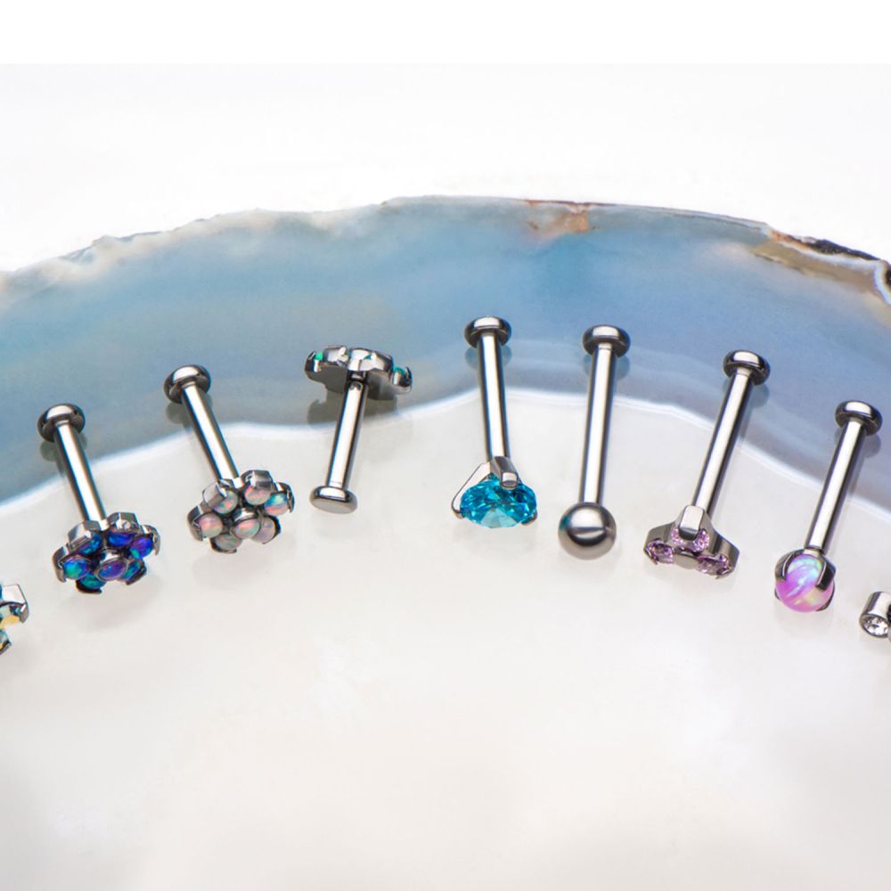 Titanium Internally Threaded Labret with 2.5mm Flat Base and 3mm Ball