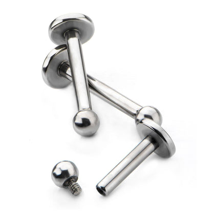 Titanium-Internally Threaded Labret with 4mm Base and 3mm Ball