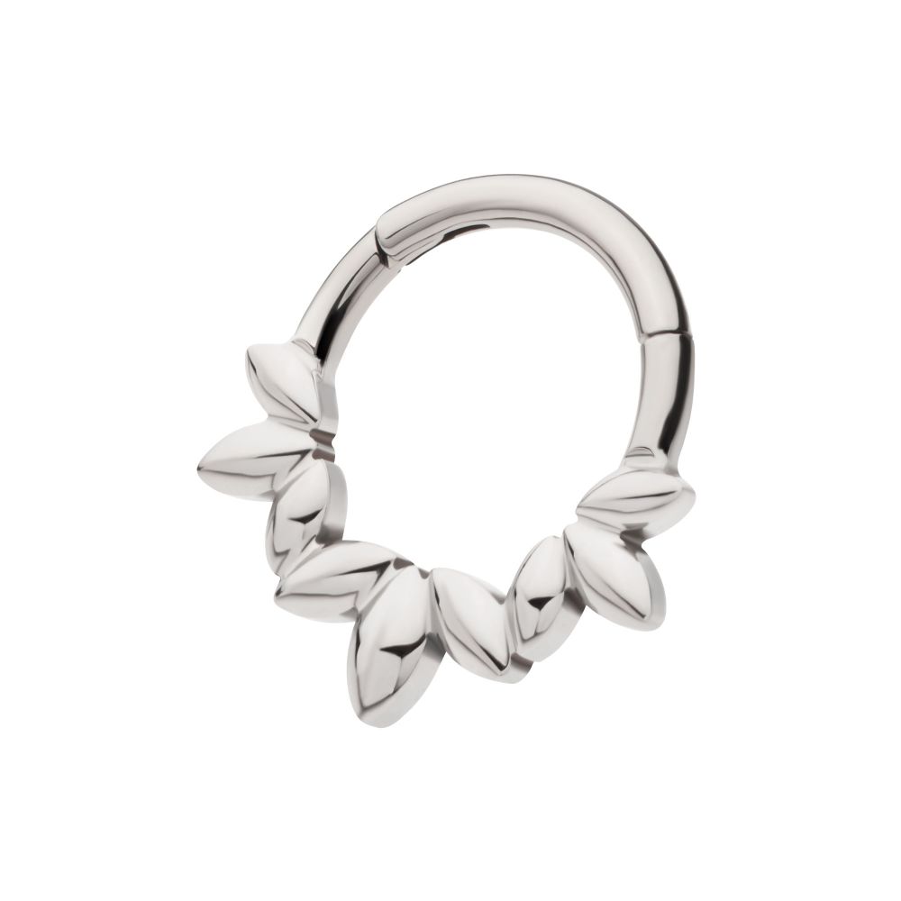 Titanium Clustered 3-Petal Flower Front Facing Hinged Segment Clicker