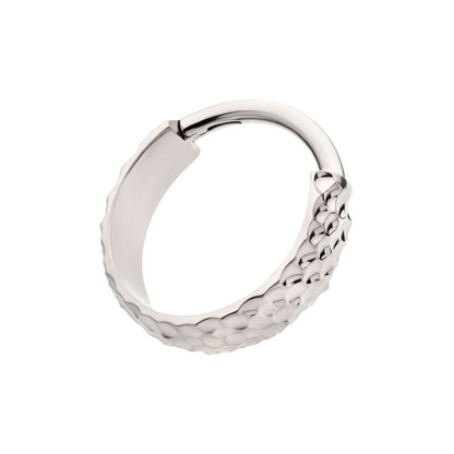 Titanium Hammered Pattern Side Facing Hinged Segment Clicker