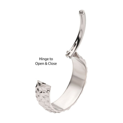 Titanium Hammered Pattern Side Facing Hinged Segment Clicker