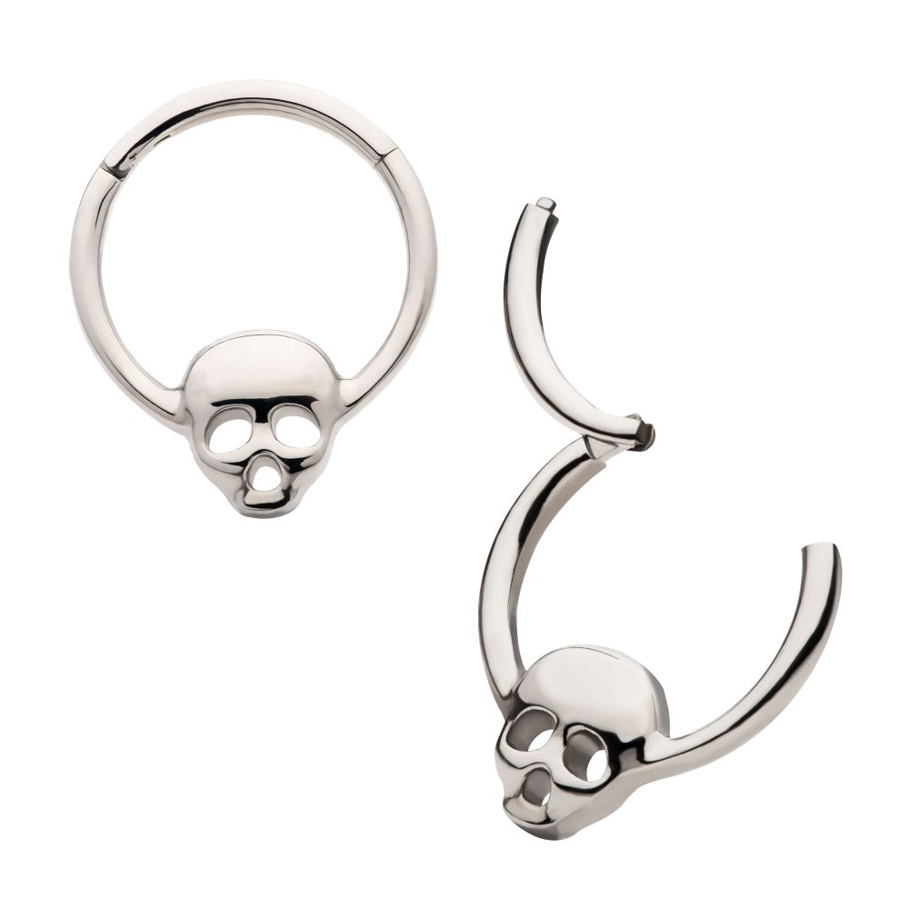 Titanium with Centered Skull Front Facing Hinged Segment Clicker